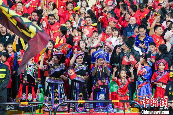 2024中甲揭幕：广西平果哈嘹国晶队主场火爆以