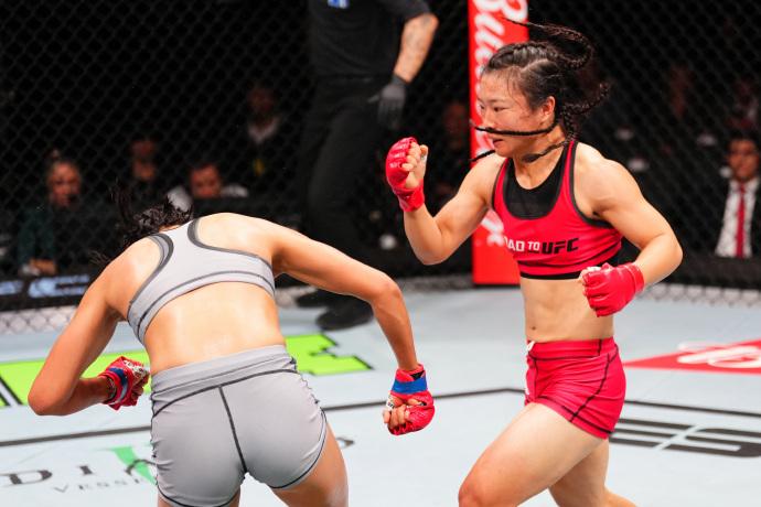 成为职业UFC选手后，这位29岁的格斗女中医震惊海