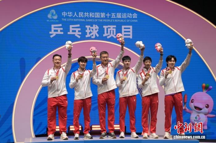 37岁马龙率北京队夺全运男团冠军 圆满收官职业