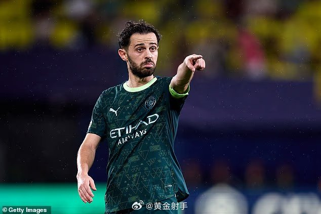 曼城中场B席黄牌危机引关注 停赛威胁迫近