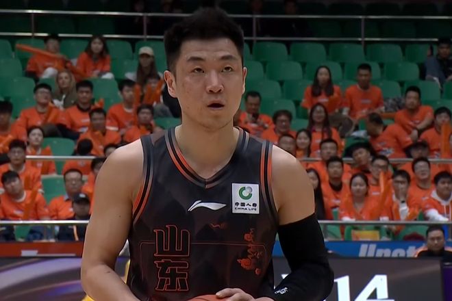 山东男篮绝地反击逆转福建 珀塞尔关键三分定乾