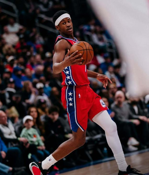 乔治恩比德联手狂砍63分 费城力克森林狼稳居东